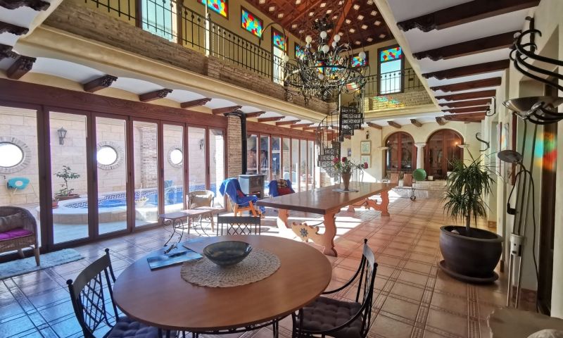 Villa in San Miguel de Salinas - view 1