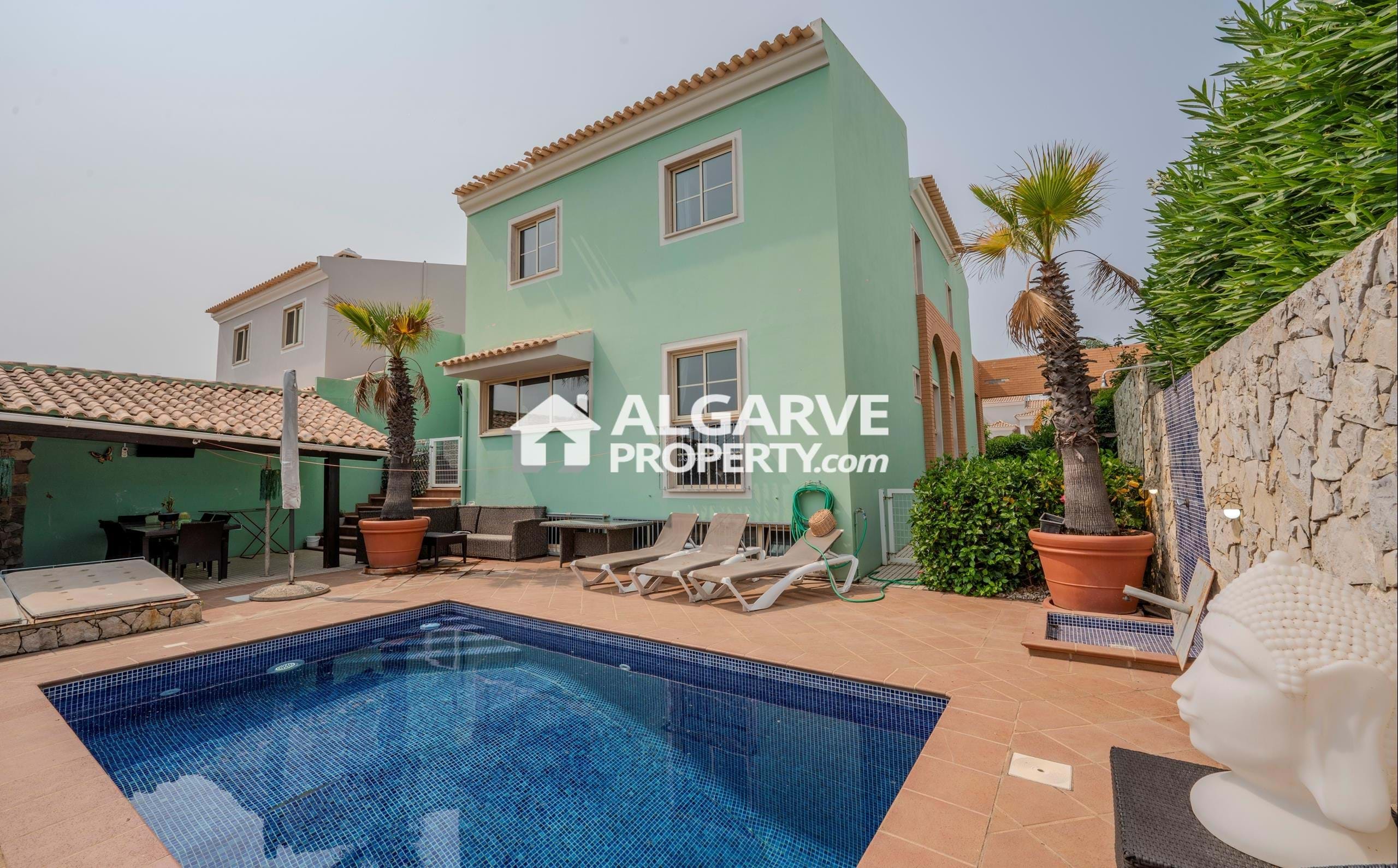 House in Almancil - view 1