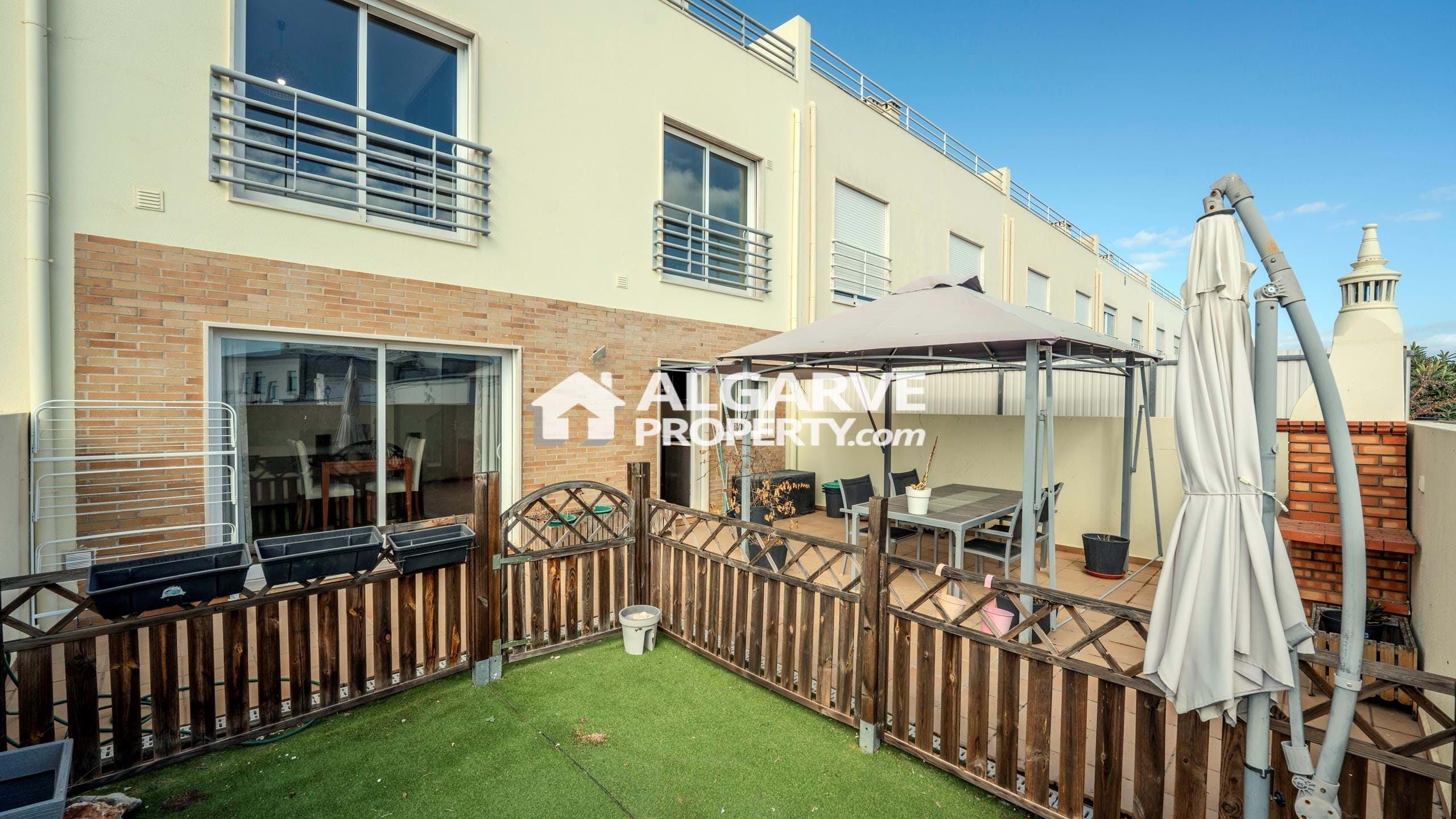 House in Pechao - view 1