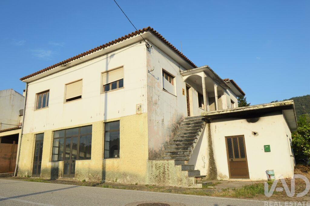 House in Penela - view 1