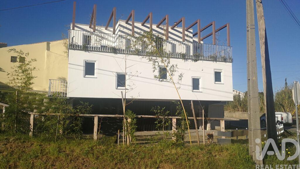 House in Tentugal - view 1