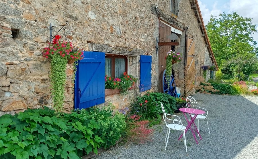 One of the cottages on those two-home estate