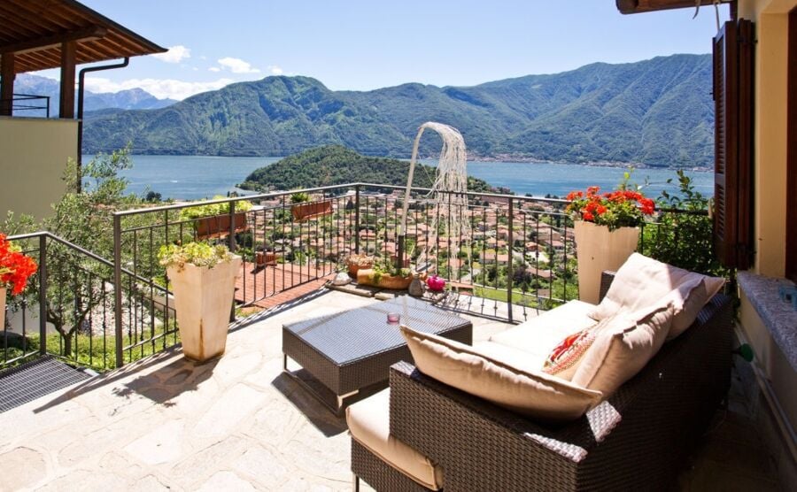 Lake Como property