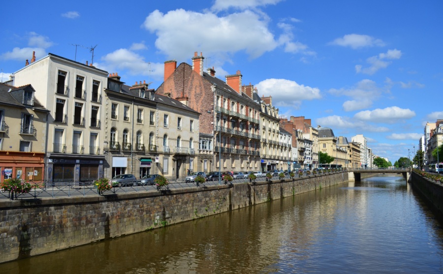 Shops and buildings in Rennes