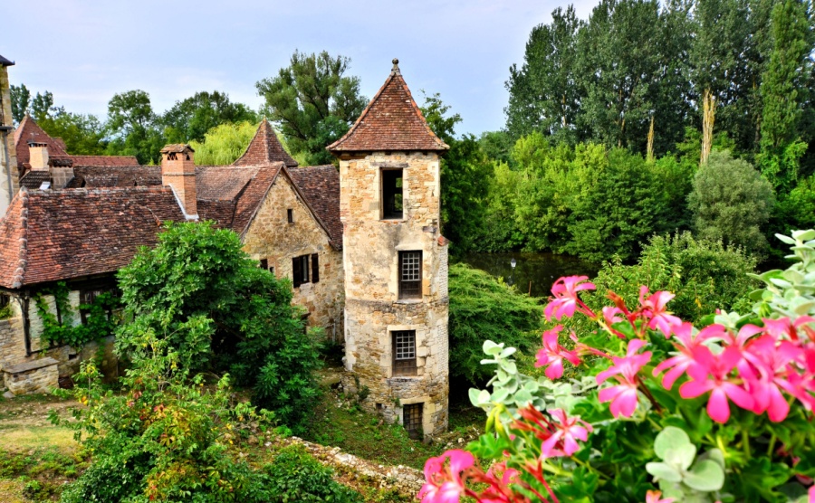 Old and beautiful property in the Dordogne