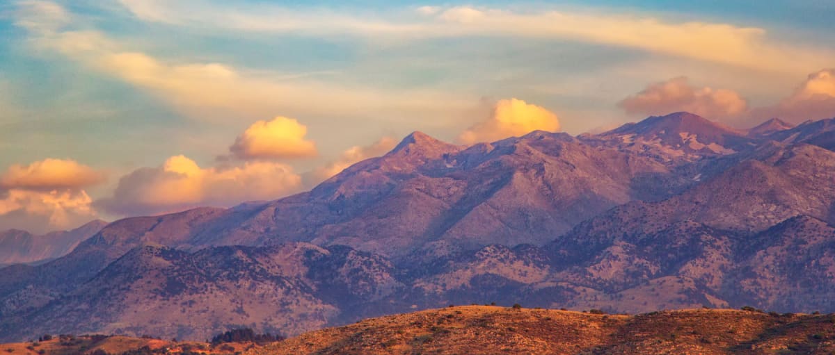 greek-homes-with-a-mountain-view-your-overseas-home