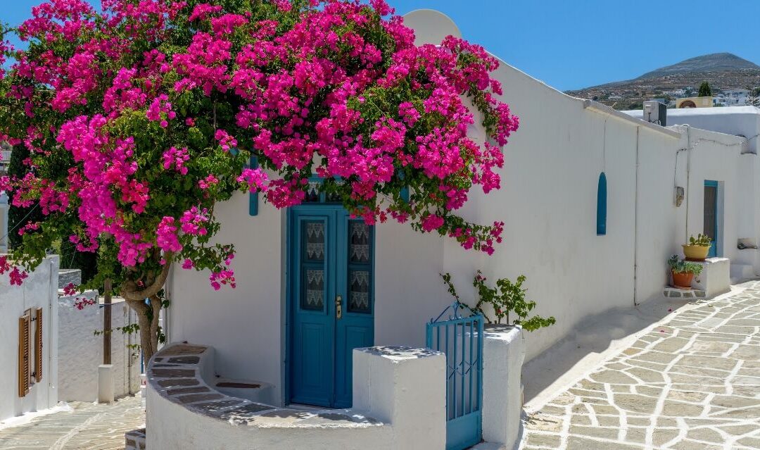 10 Great places to buy in Greece in 2025